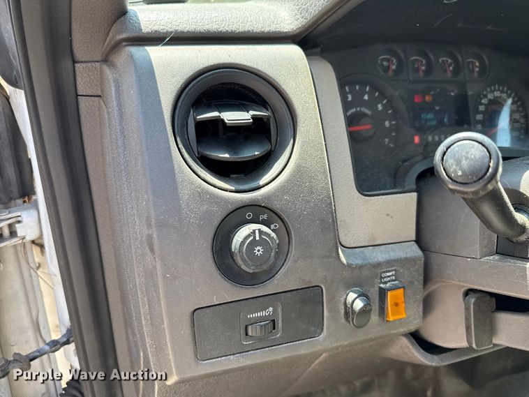 image for item DX5759 2009 Ford F150 pickup truck