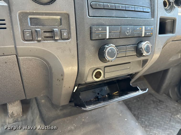 image for item DX5759 2009 Ford F150 pickup truck