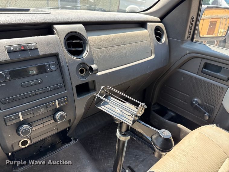 image for item DX5759 2009 Ford F150 pickup truck