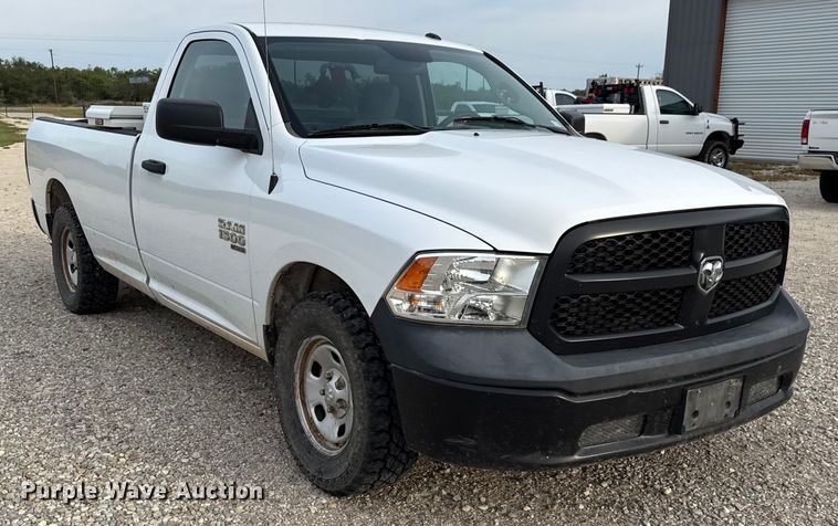 image for item DX5760 2019 RAM 1500 pickup truck
