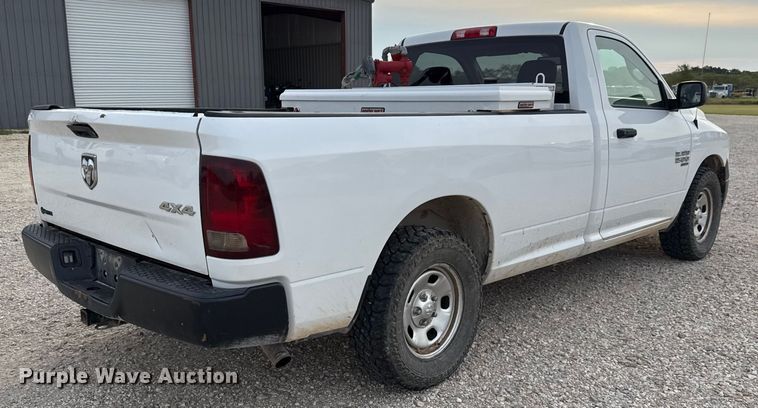 image for item DX5760 2019 RAM 1500 pickup truck