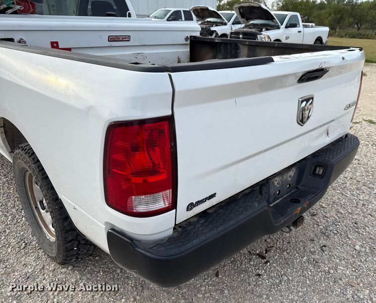 image for item DX5760 2019 RAM 1500 pickup truck