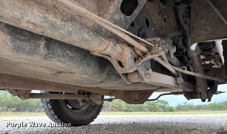 image for item DX5760 2019 RAM 1500 pickup truck