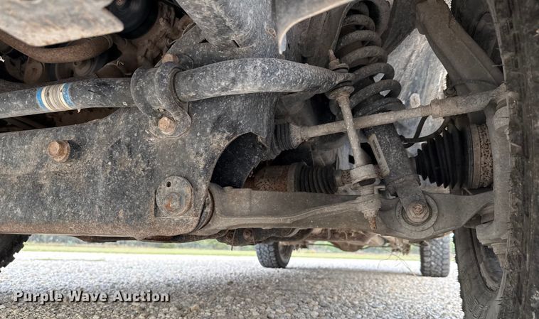 image for item DX5760 2019 RAM 1500 pickup truck