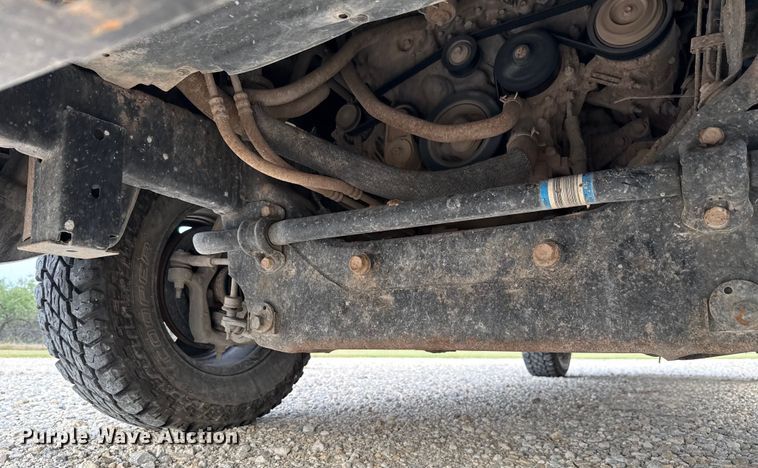 image for item DX5760 2019 RAM 1500 pickup truck