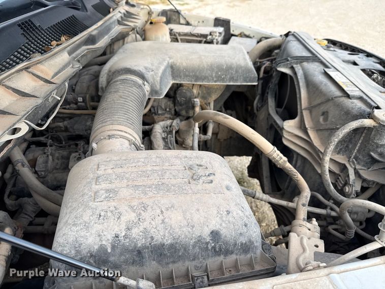 image for item DX5760 2019 RAM 1500 pickup truck