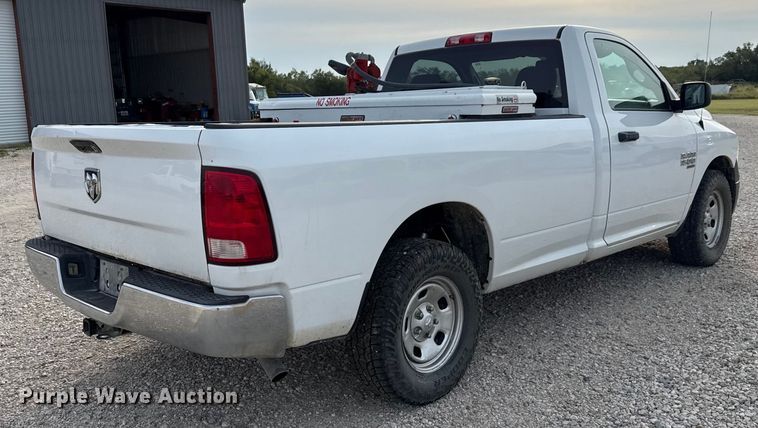 image for item DX5761 2019 RAM 1500 pickup truck