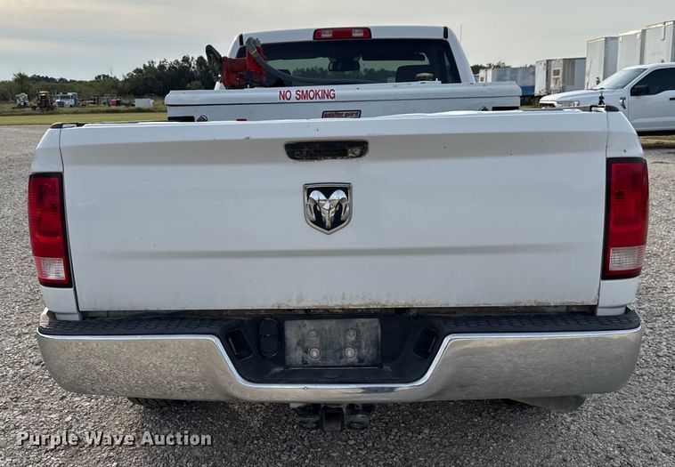 image for item DX5761 2019 RAM 1500 pickup truck