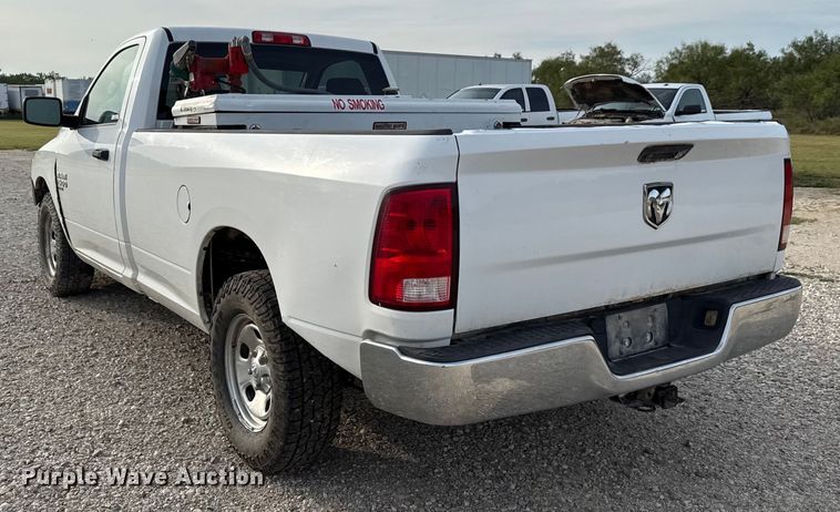 image for item DX5761 2019 RAM 1500 pickup truck