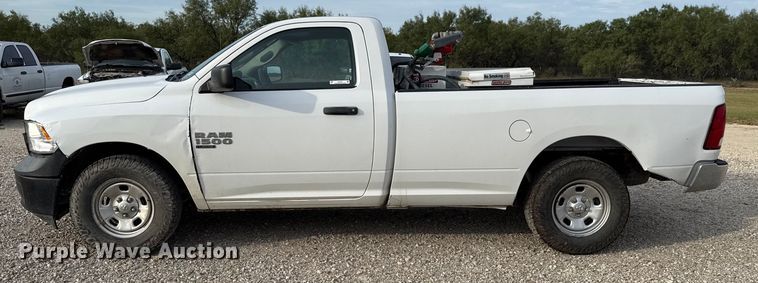 image for item DX5761 2019 RAM 1500 pickup truck