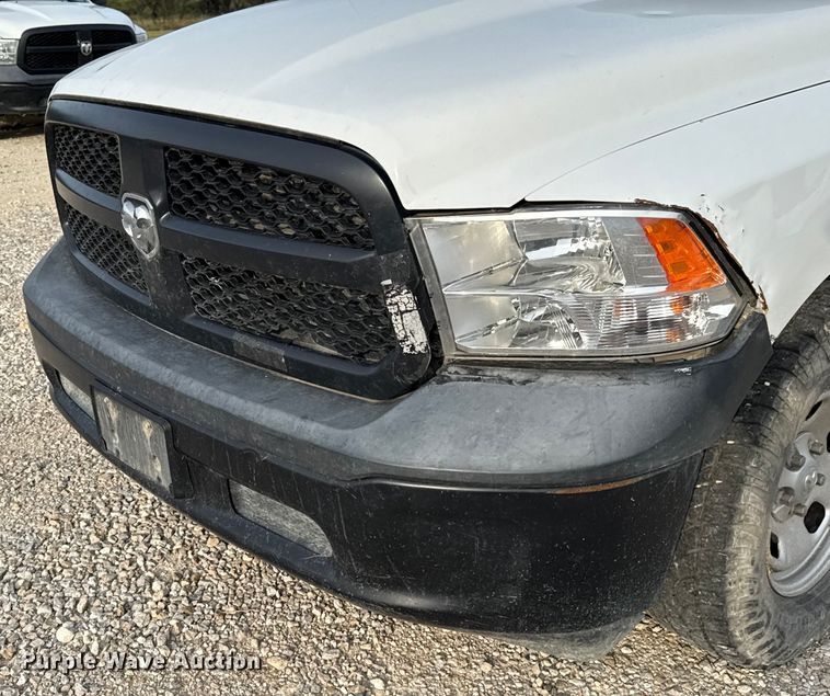 image for item DX5761 2019 RAM 1500 pickup truck