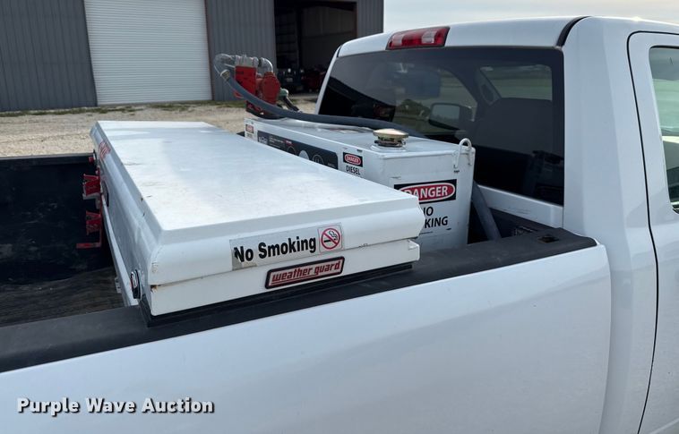 image for item DX5761 2019 RAM 1500 pickup truck