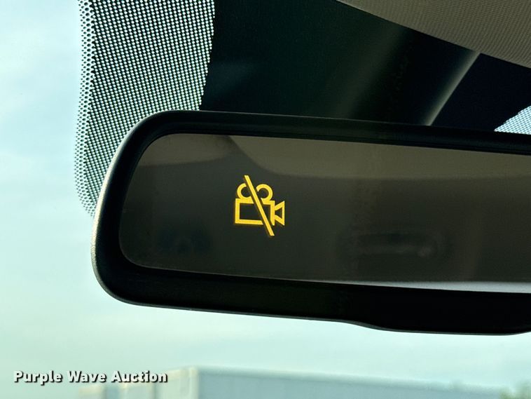 image for item DX5761 2019 RAM 1500 pickup truck