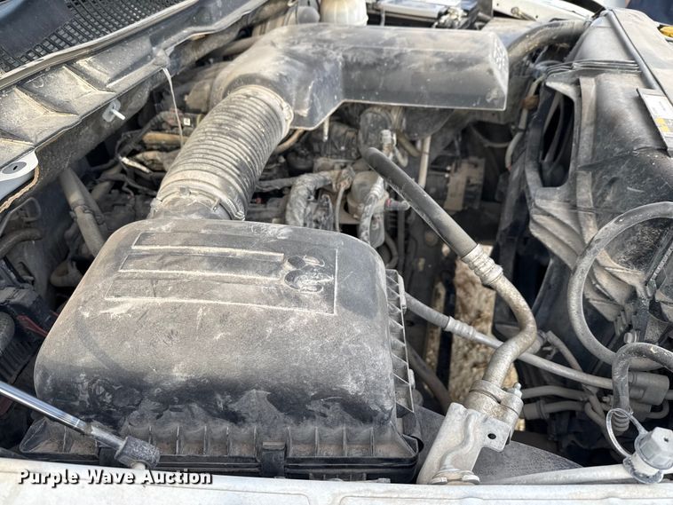 image for item DX5761 2019 RAM 1500 pickup truck