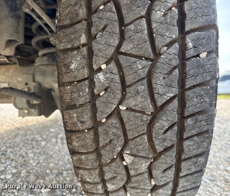 image for item DX5761 2019 RAM 1500 pickup truck