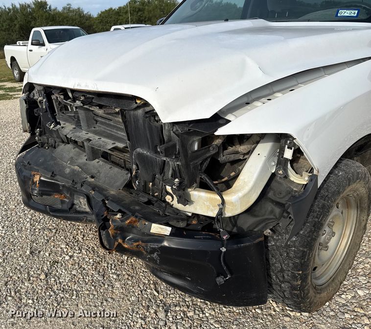 image for item DX5762 2019 RAM 1500 pickup truck