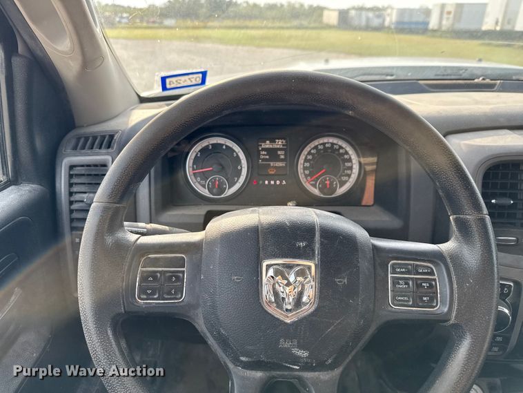 image for item DX5762 2019 RAM 1500 pickup truck