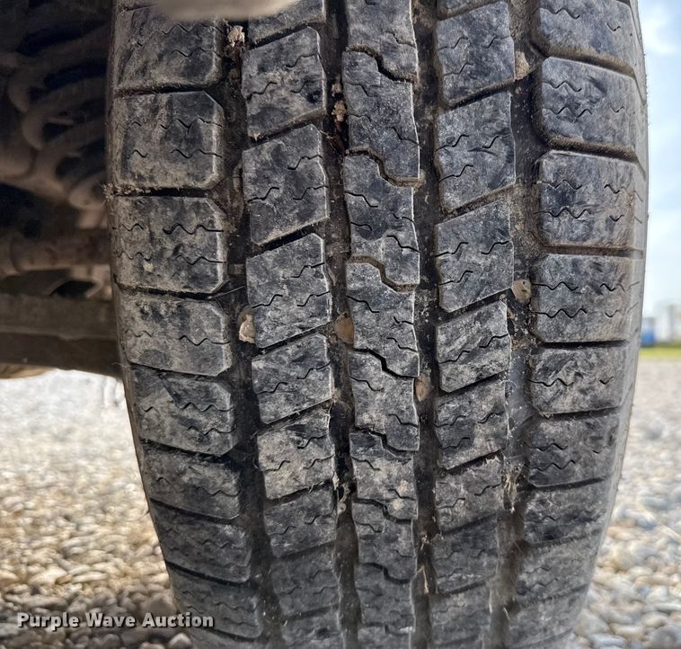 image for item DX5762 2019 RAM 1500 pickup truck