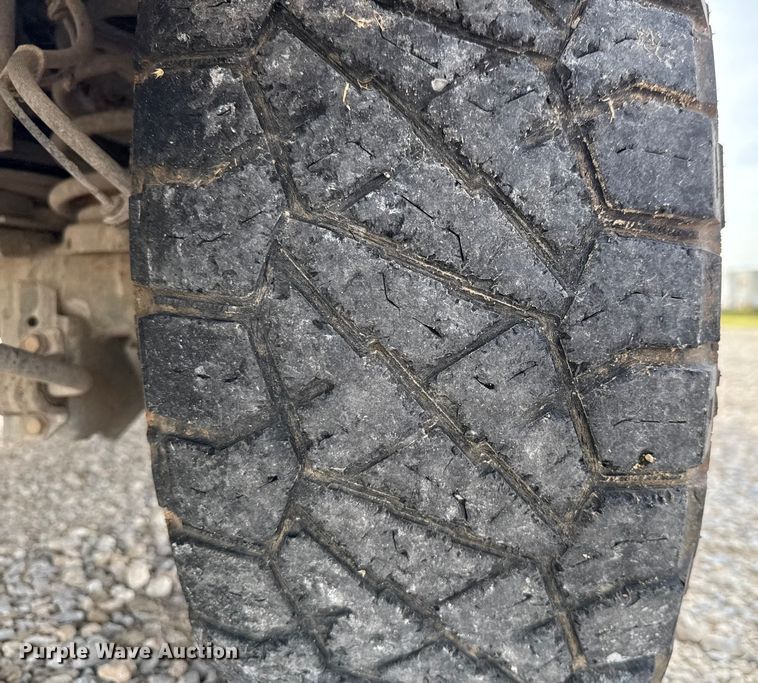 image for item DX5762 2019 RAM 1500 pickup truck