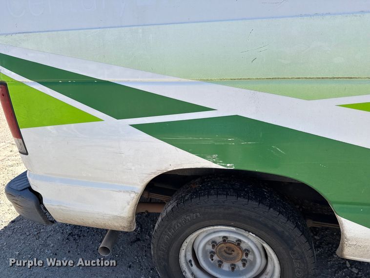 image for item DX5764 2009 Ford E150 van