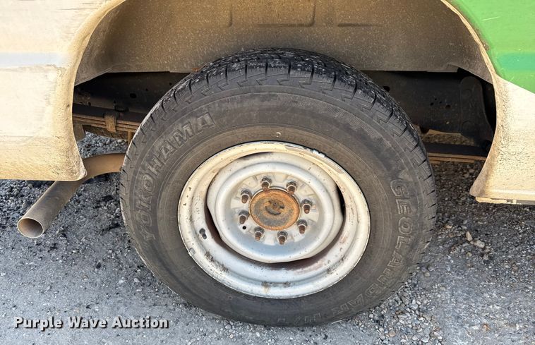 image for item DX5764 2009 Ford E150 van