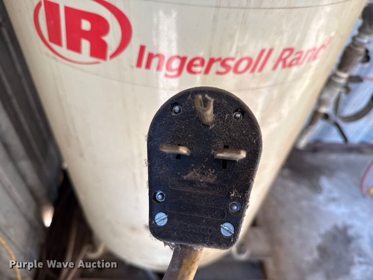 image for item DX5782 Ingersoll Rand TS4N5 air compressor