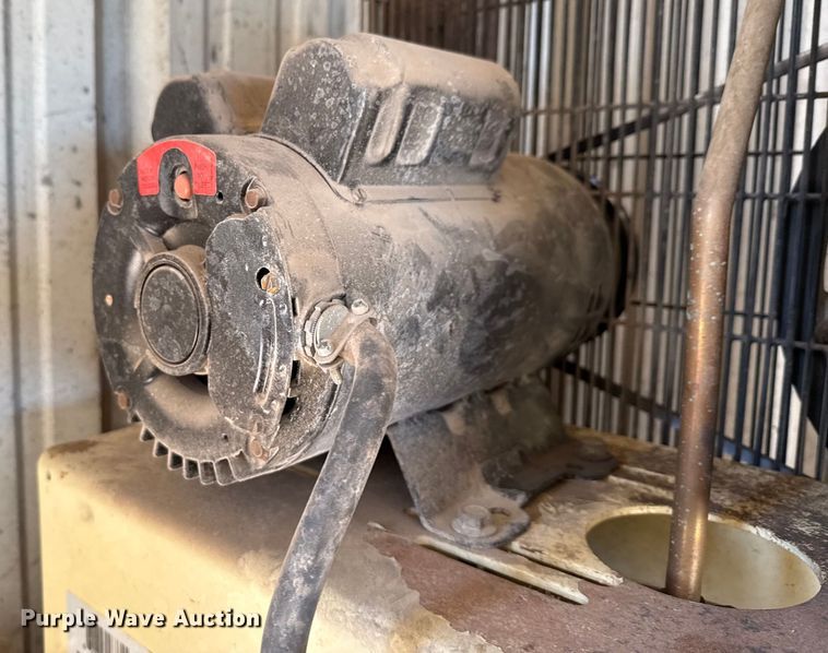image for item DX5782 Ingersoll Rand TS4N5 air compressor