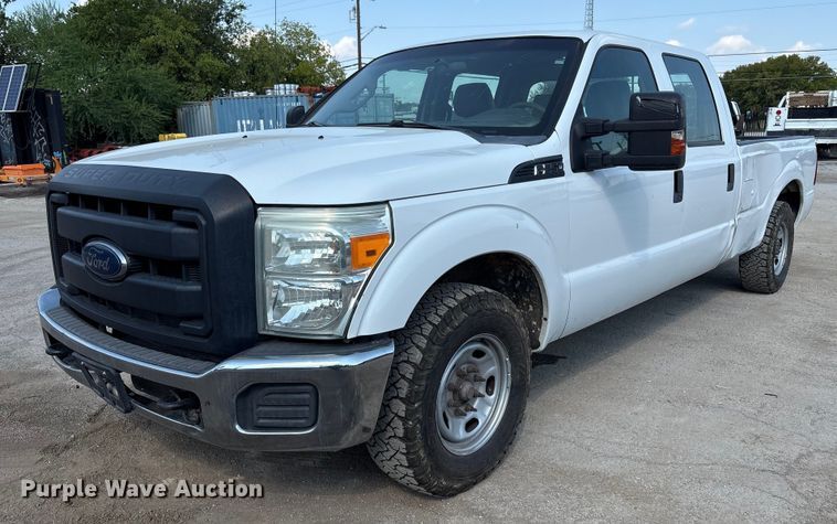 image for item DX5787 2015 Ford F250 Super Duty Crew Cab pickup truck