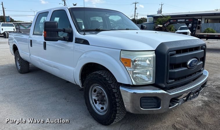 image for item DX5787 2015 Ford F250 Super Duty Crew Cab pickup truck