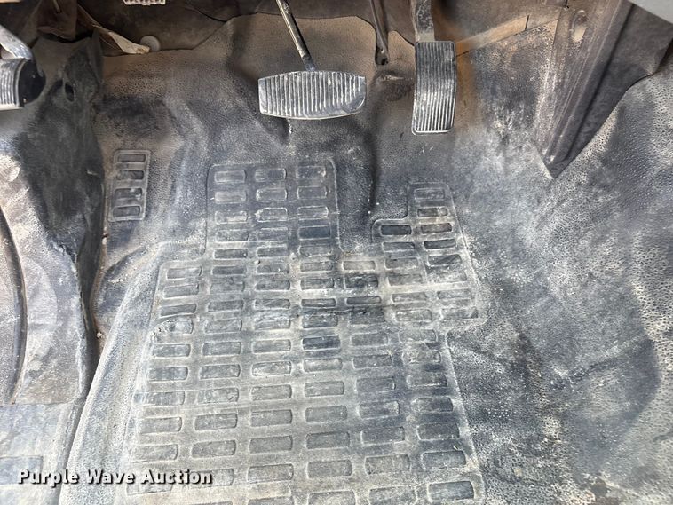 image for item DX5787 2015 Ford F250 Super Duty Crew Cab pickup truck