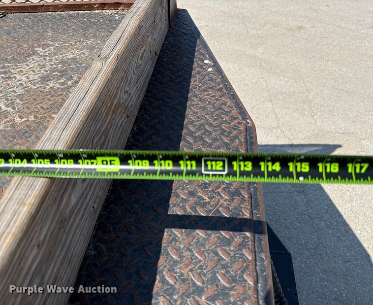 image for item DX5790 2014 Ford F250 Super Duty Crew Cab flatbed pickup truck