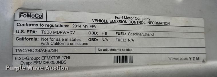 image for item DX5790 2014 Ford F250 Super Duty Crew Cab flatbed pickup truck