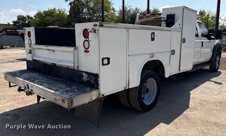 image for item DX5791 2015 Ford F550 utility / service truck