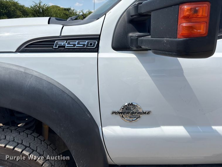 image for item DX5791 2015 Ford F550 utility / service truck