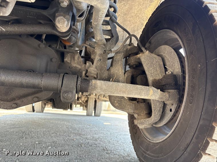 image for item DX5791 2015 Ford F550 utility / service truck