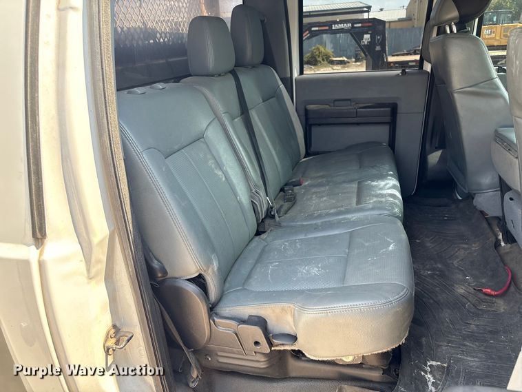 image for item DX5791 2015 Ford F550 utility / service truck