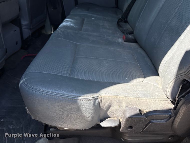 image for item DX5791 2015 Ford F550 utility / service truck