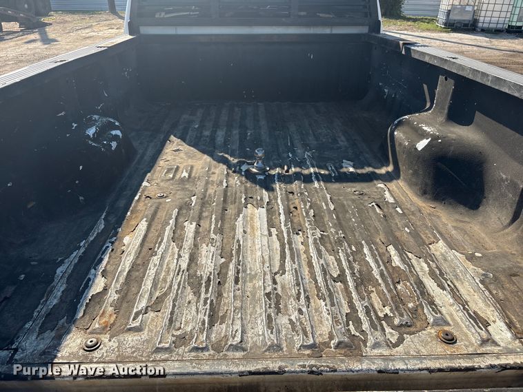 image for item DX5792 2014 Ford F250 Super Duty Crew Cab pickup truck