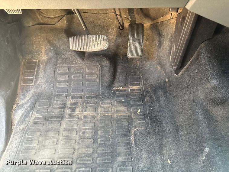 image for item DX5792 2014 Ford F250 Super Duty Crew Cab pickup truck