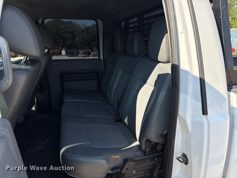 image for item DX5792 2014 Ford F250 Super Duty Crew Cab pickup truck