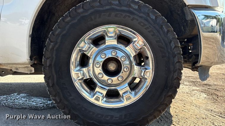 image for item DX5792 2014 Ford F250 Super Duty Crew Cab pickup truck