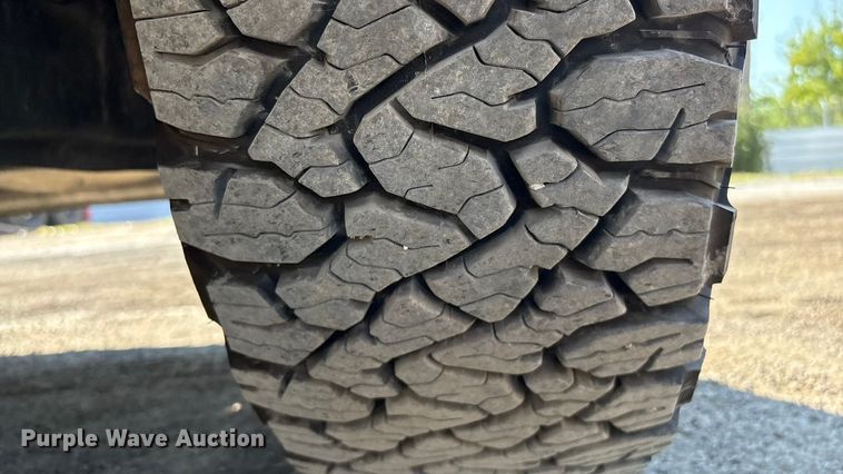 image for item DX5792 2014 Ford F250 Super Duty Crew Cab pickup truck