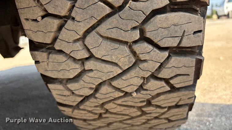 image for item DX5792 2014 Ford F250 Super Duty Crew Cab pickup truck