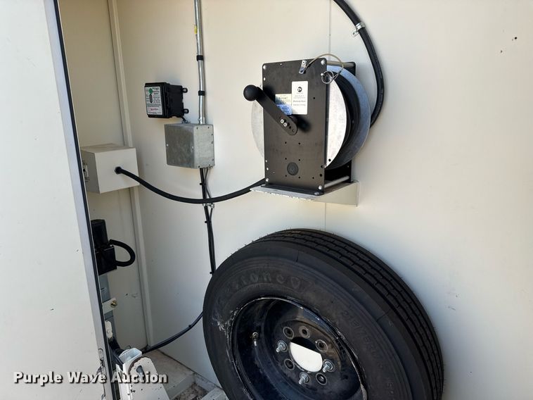 image for item DY0029 2010 Couvrette Building Systems enclosed cargo trailer