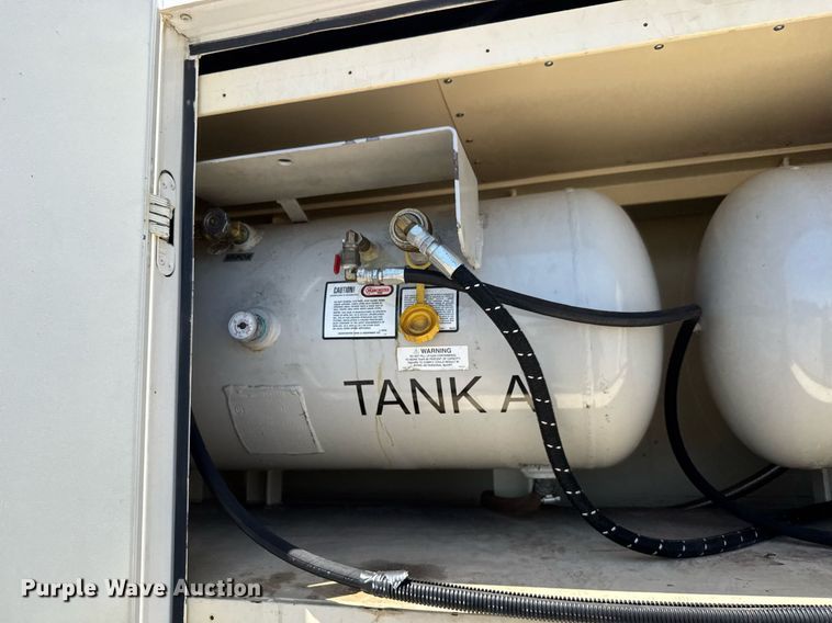 image for item DY0029 2010 Couvrette Building Systems enclosed cargo trailer