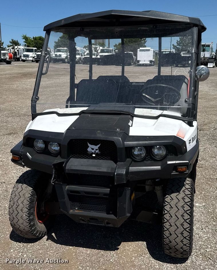 image for item DY0033 2013 Polaris 3400XL utility vehicle