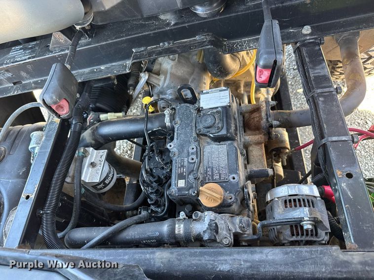 image for item DY0033 2013 Polaris 3400XL utility vehicle