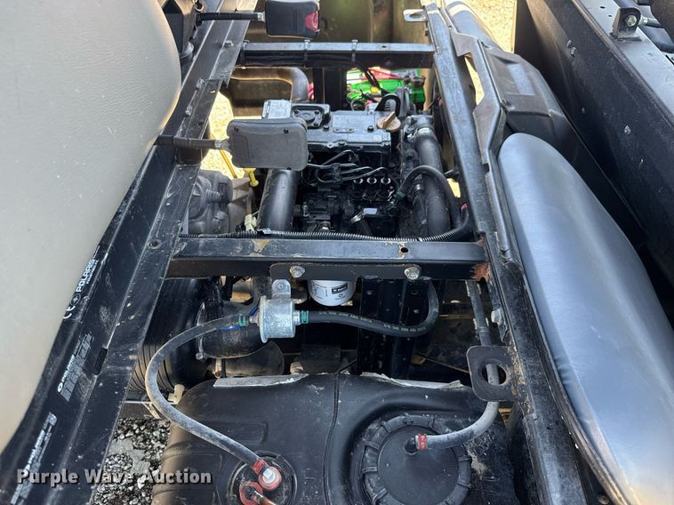 image for item DY0033 2013 Polaris 3400XL utility vehicle