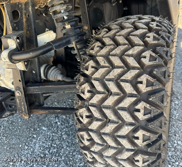 image for item DY0033 2013 Polaris 3400XL utility vehicle