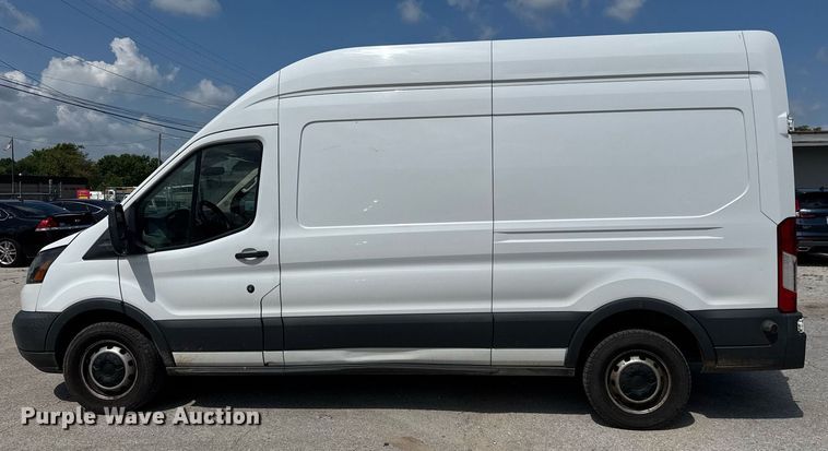 image for item DY0362 2018 Ford Transit Series 250 delivery van